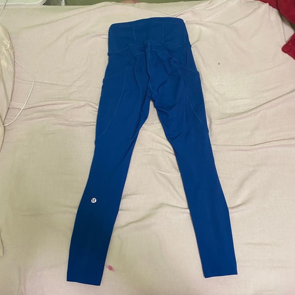 NWOT Fast and free leggings 23” symphony blue- brand new condition - Picture 2 of 4